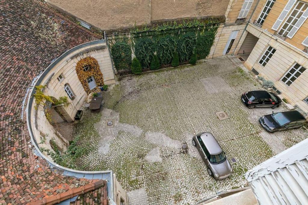Le Hardi Daire Dijon Dış mekan fotoğraf
